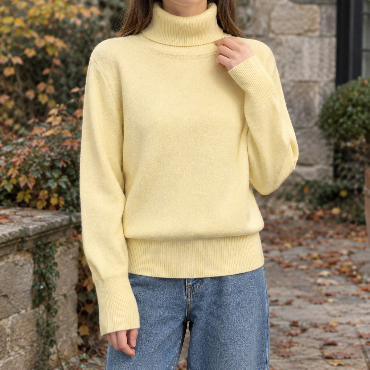 Marissa Turtleneck Sweater - Light Yellow